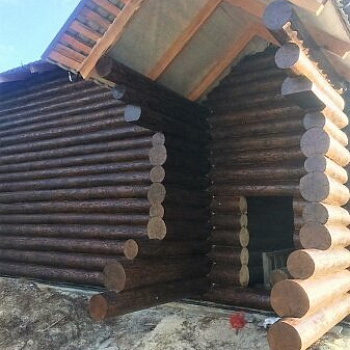 Деревянный дом